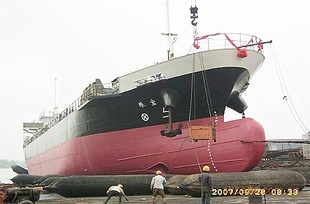 船舶專用上排下水橡膠氣囊,安全可靠、節(jié)約成本、操作簡單