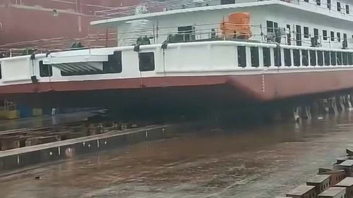 國(guó)產(chǎn)船舶順利下水，氣囊技術(shù)彰顯科技突破